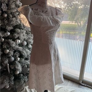 Chelsea28 White Lace Dress